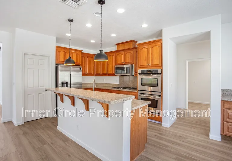 5560 McFarlan Ranch Dr — Photo 7