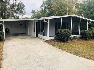 639 Cherry Tree Ln, Deland, FL 32724