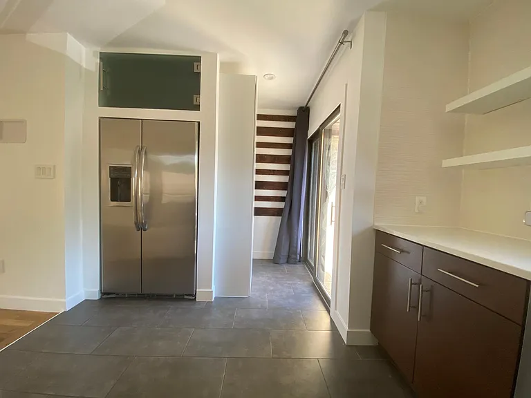 2nd floor kitchen