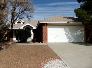 6917 Canyon Run Dr, El Paso, TX 79912