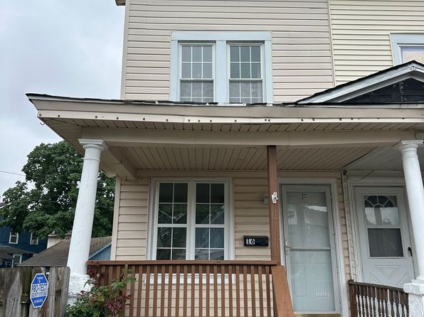 16 Richardson Ave