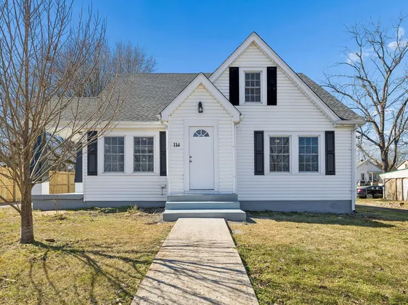 114 Oak St, McMinnville, TN 37110