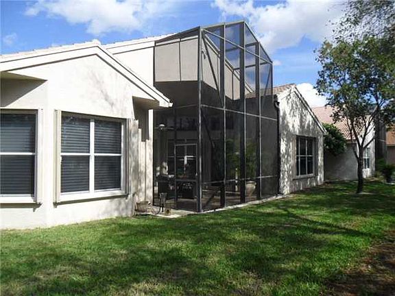 2nd image of 7240 Francisco Bend Dr