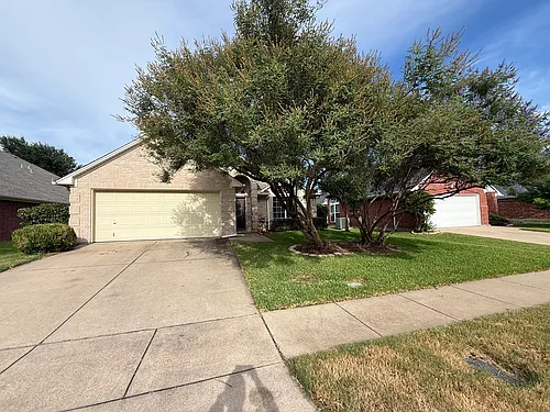 1107 Lyra Ln Photo 1