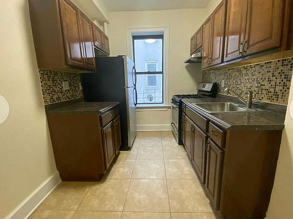 2nd image of 35-25 34th St #D31