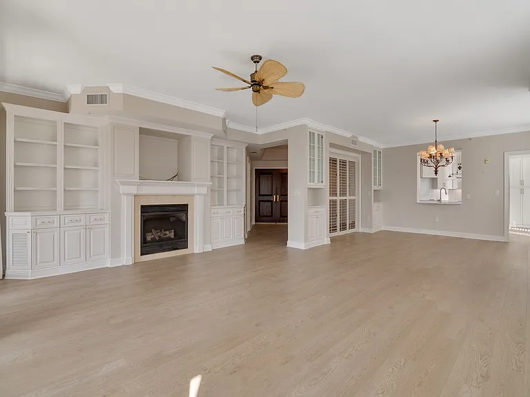 9013 Somerset Bay Ln #201 — Photo 28