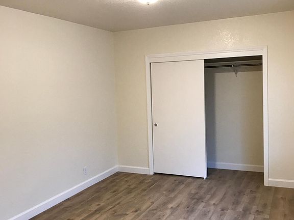 5th image of 517 W 17th St Unit A