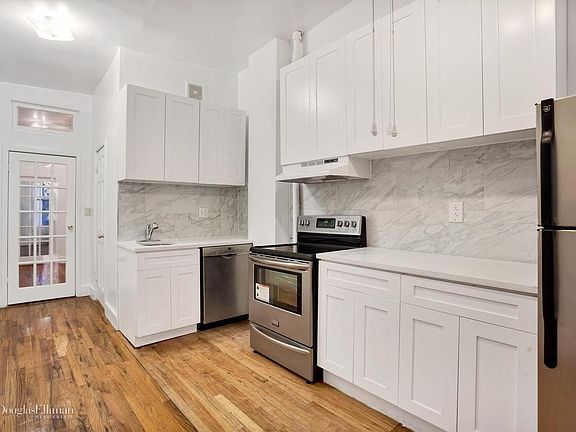 4th image of 312 E 105th St APT 1W