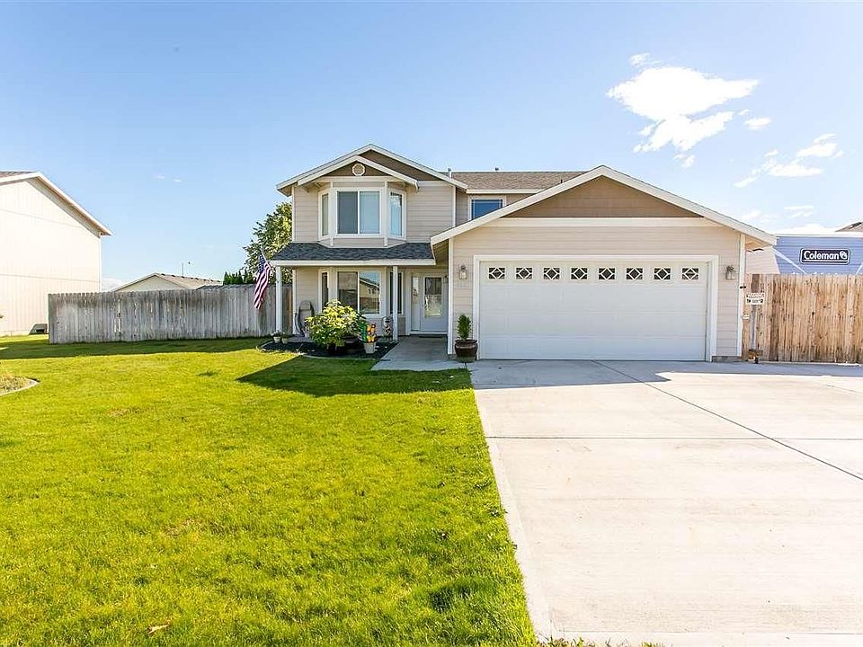 1st image of 4324 Campolina Ln