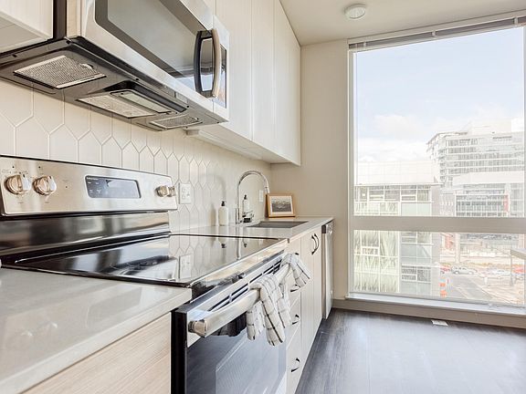 4th image of 53 Vintage Cir APT 3218