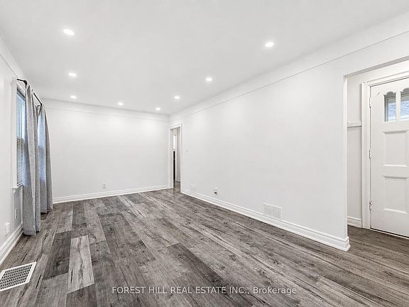5th image of 29 Thorndale St S