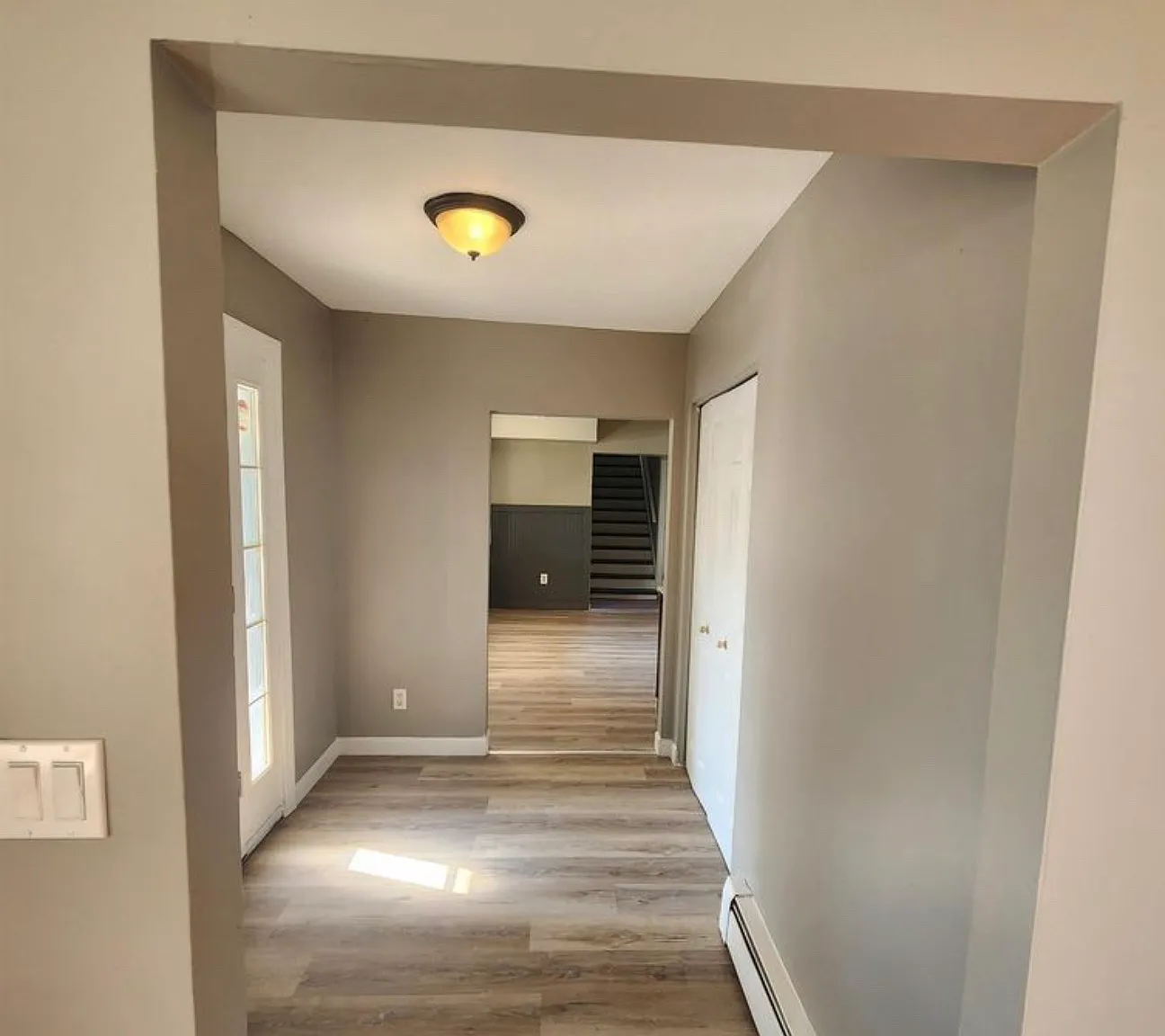 4 bed, 1956 sqft, $1,500 — Photo 3