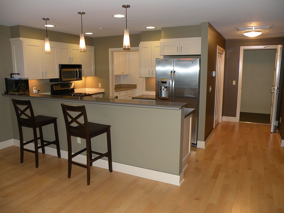 1st image of 320 Washington Ave Unit 95