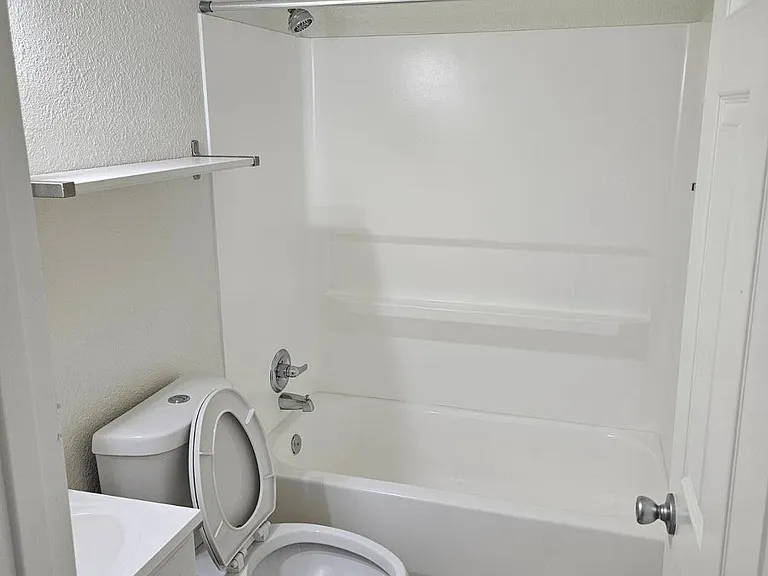1310 S Hardy Dr #29A — Photo 16