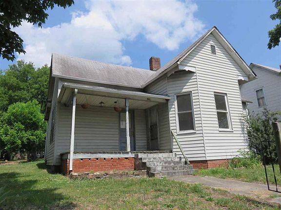 2nd image of 300 Tennessee Ave