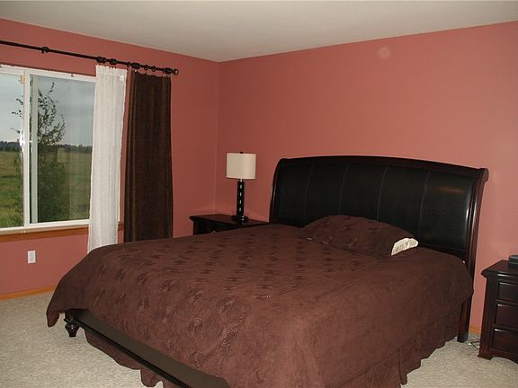 5th image of 5613 58th St NE