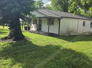 409 W Long Street, Mountain Grove, MO 65711