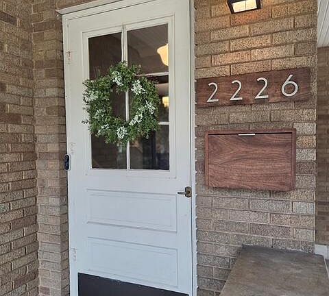 5th image of 2226 Oakland Dr