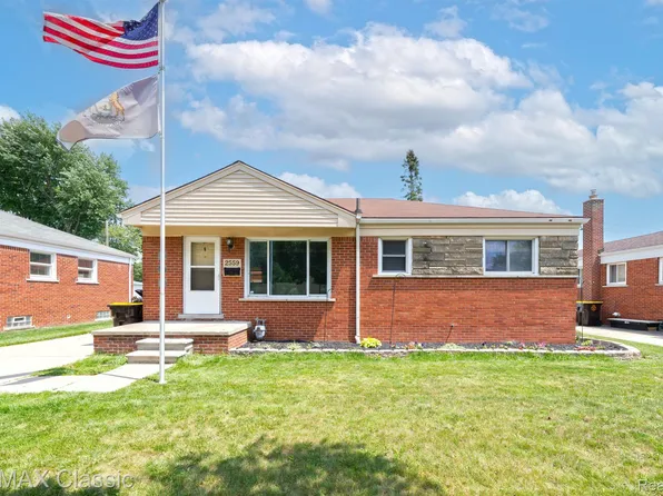 2559 Grange Rd, Trenton, MI 48183