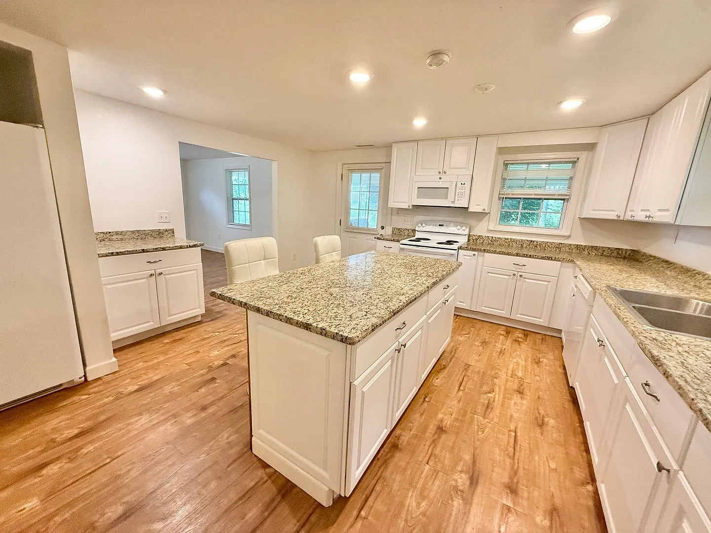 5222 Old Niles Ferry Road Maryville, TN 37801 — Photo 3