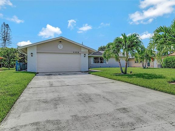 2nd image of 4429 Lakewood BLVD