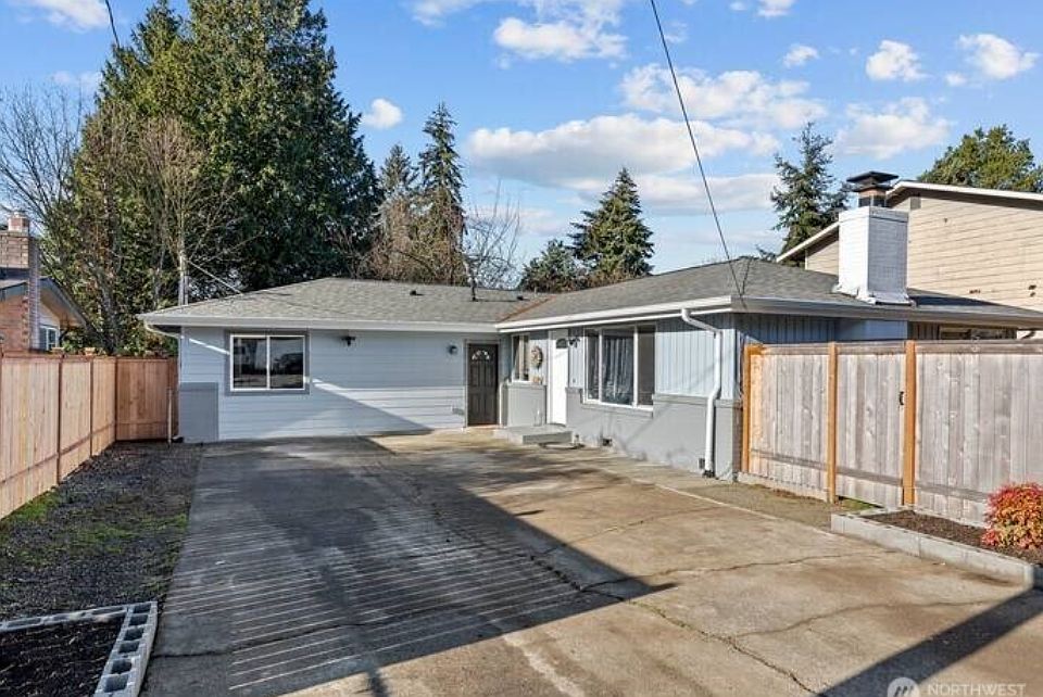 1st image of 28615 14th Ave S #B