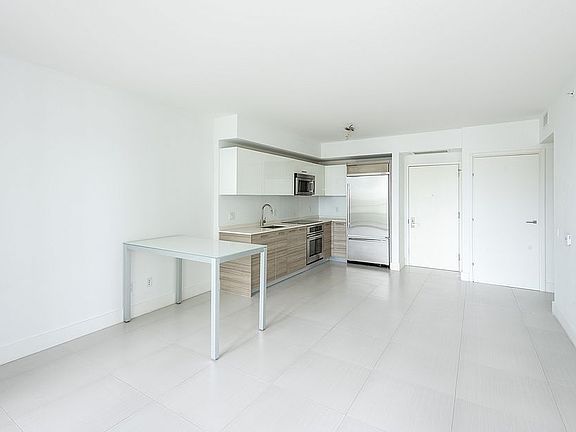 2nd image of 1300 Brickell Bay Dr APT 1208