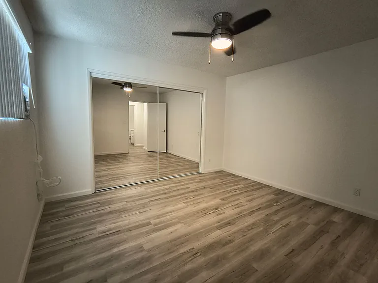 650 Westmount Drive — Photo 13