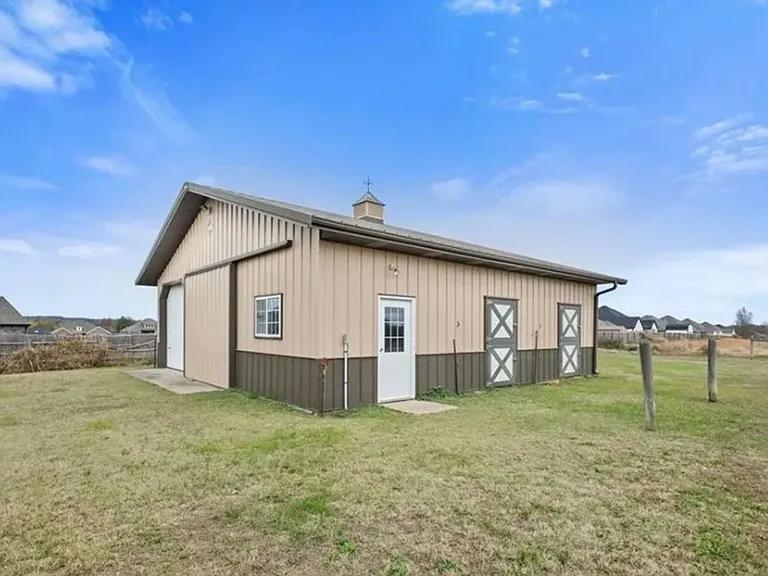 4657 Butterfield Coach Rd — Photo 11