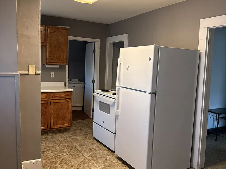 1212 S Main Ave #3 — Photo 2