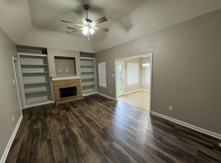 8587 Napoli Dr, Cordova, TN 38018