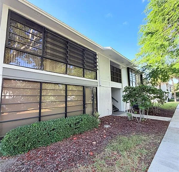 9729 Hammocks Blvd #203E — Photo 1