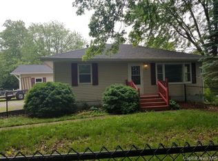 3200 Neptune Ave, Springfield, IL 62707