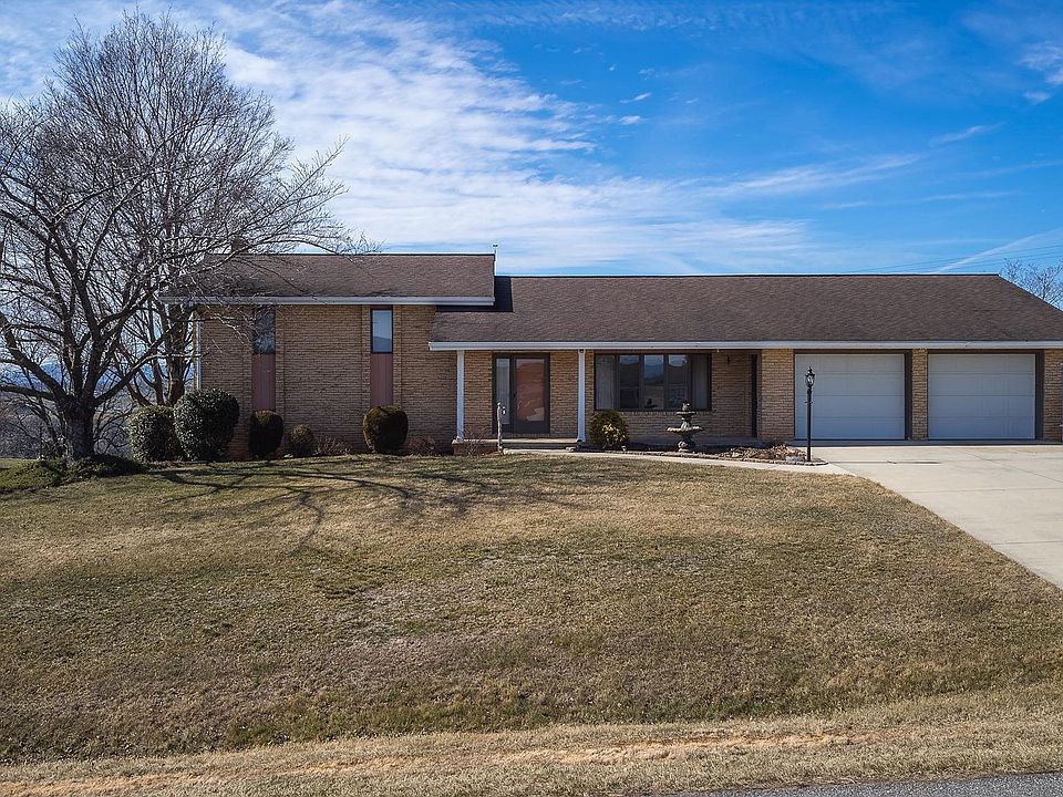 1st image of 249 Grandview Dr