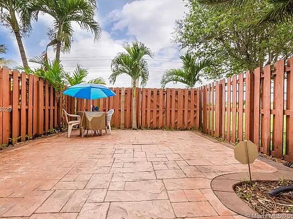 3rd image of 17066 SW 138th Ct
