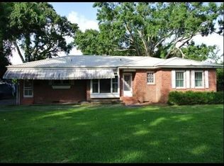 1020 W Saint Peter St, New Iberia, LA 70560