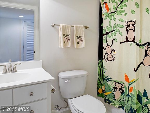 Full Lower Level Bath