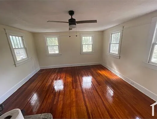 Studio, 450 sqft, $1,625 — Photo 2