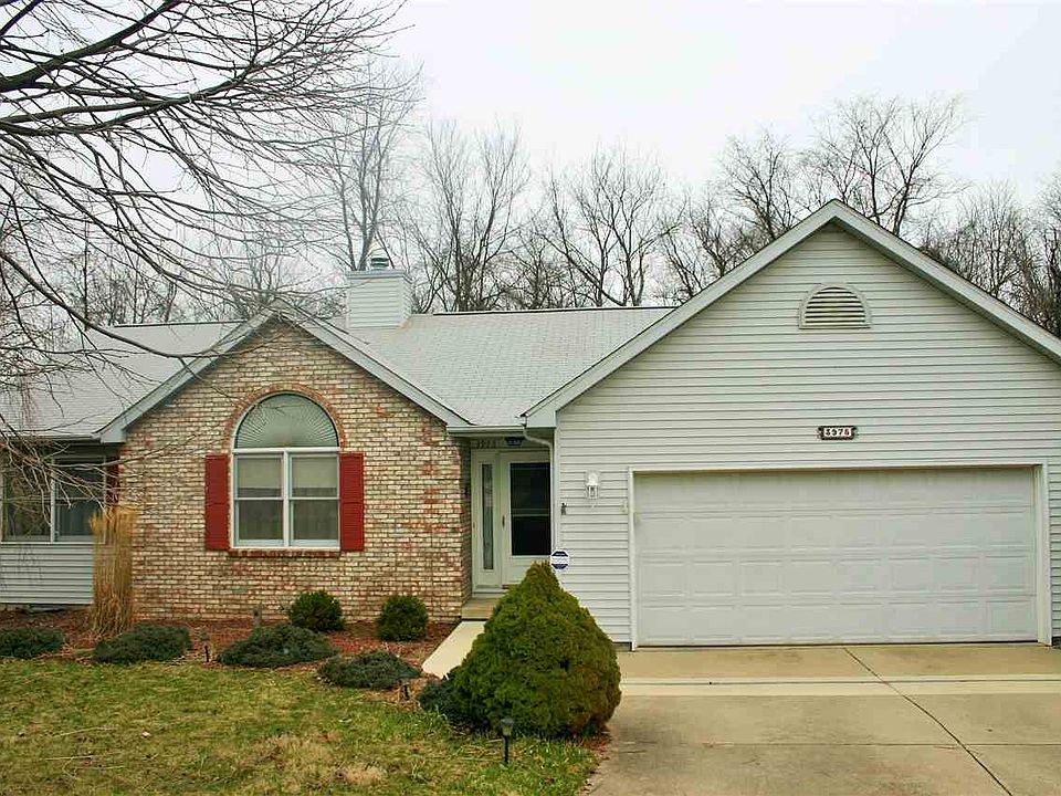 1st image of 3975 N Feerwood Ct