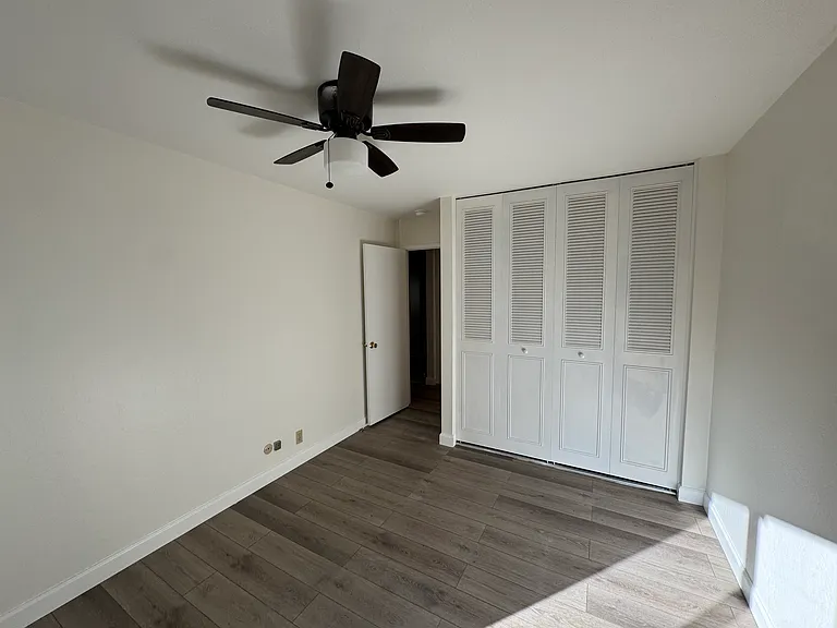 1241 Homestead Ave #228 — Photo 9