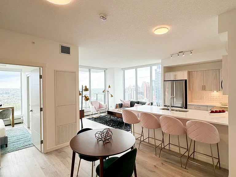 1015 13th St SW — Photo 6