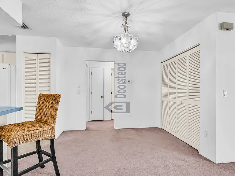 503 Bradenton Rd — Photo 8