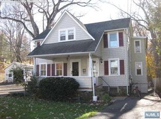 106 Prospect St, Ramsey, NJ 07446