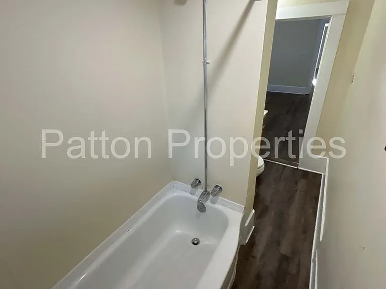 2223-2225 Greene Street - Inside CoC - R11409-17-07 — Photo 11