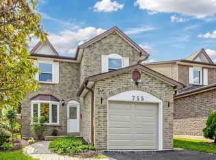 755 Edgewood Rd, Pickering, ON L1V 2Z7