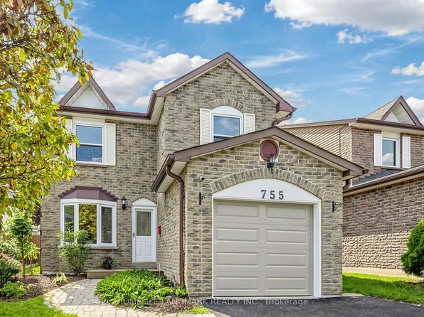 755 Edgewood Rd, Pickering, ON L1V 2Z7
