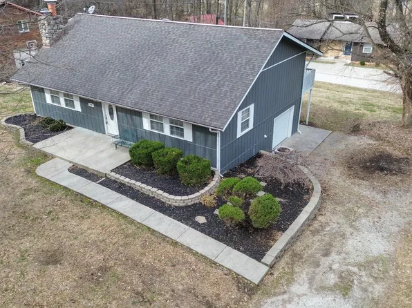 528 W Poplar Ave, Princeton, IN 47670