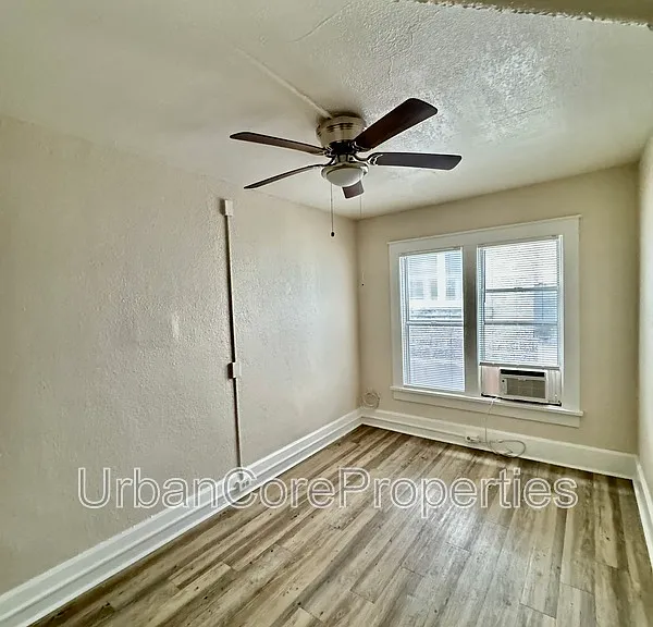 232 4th St N #31 — Photo 4