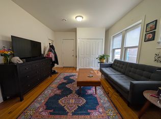 2953 W Fullerton Ave APT 3S, Chicago, IL 60647