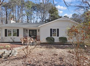 1437 Huntly Ct, Cary, NC 27511